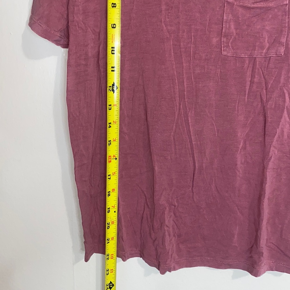 🐛Perfect basic tee! - Picture 5 of 7
